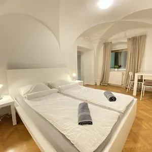 Guest house Pod Gradom, Ljubljana
