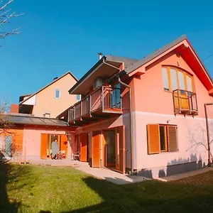 Hostel Buzahouse, Ljubljana